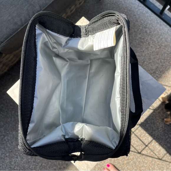 Fit and fresh lunch box. Lightly used. - Picture 2 of 3